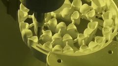 দন্ত পরীক্ষাগার এবং ডেন্টাল ক্লিনিকের জন্য ইউসেরা ৫এক্স ডেন্টাল মিলিং মেশিন এবং জিরকোনিয়া ব্লক গরম বিক্রি