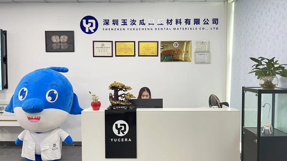 দন্ত Cad Cam সরঞ্জাম Yucera YRC-V5 ভ্যাকুয়াম ক্লিনার মিলিং মেশিন পরিষ্কার করার জন্য